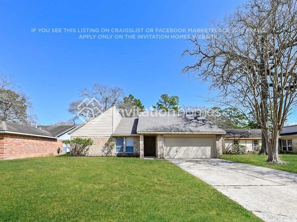 25810 Old Carriage Ln