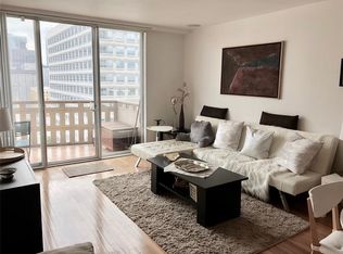 2016 Main St APT 1415, Houston, TX 77002