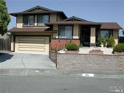 2nd image of 121 Segovia Ct