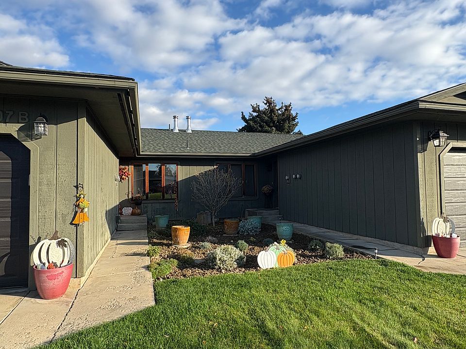 1st image of 1107 S 43rd Ave