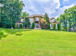 485 Woodsedge Dr, Eads, TN 38028