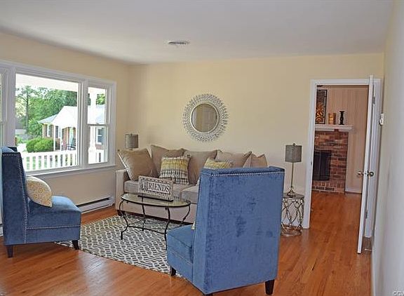 4th image of 7336 Lark Cir