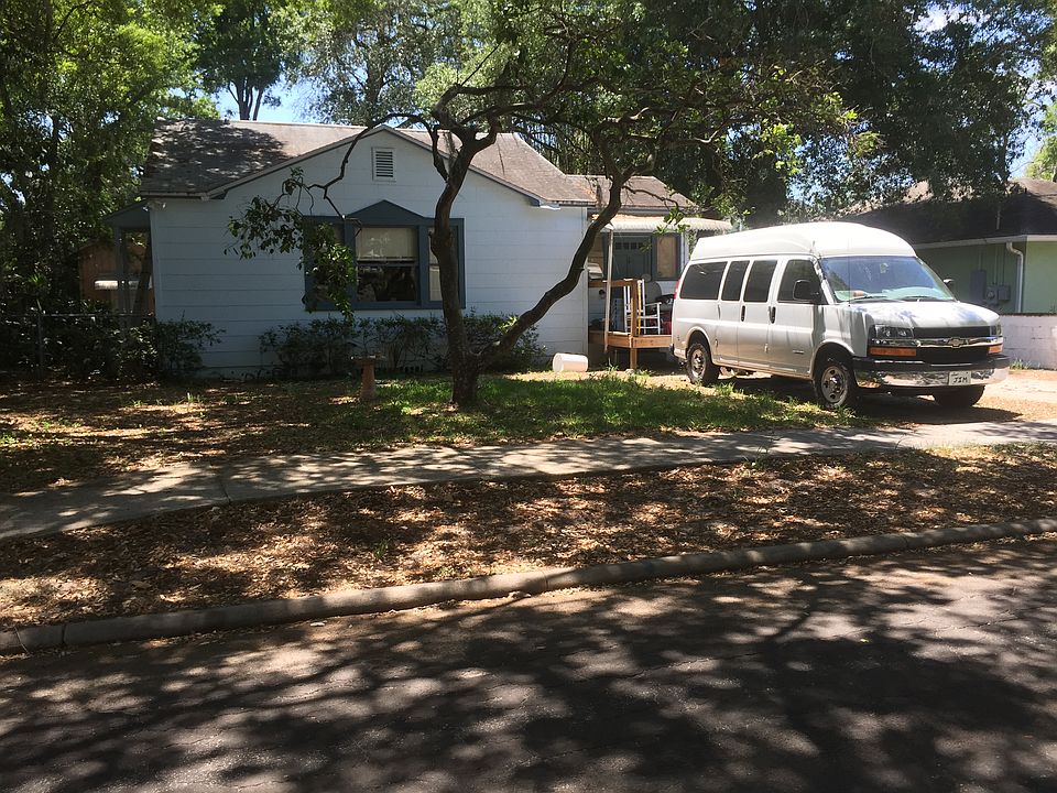 1st image of 4010 W Santiago St