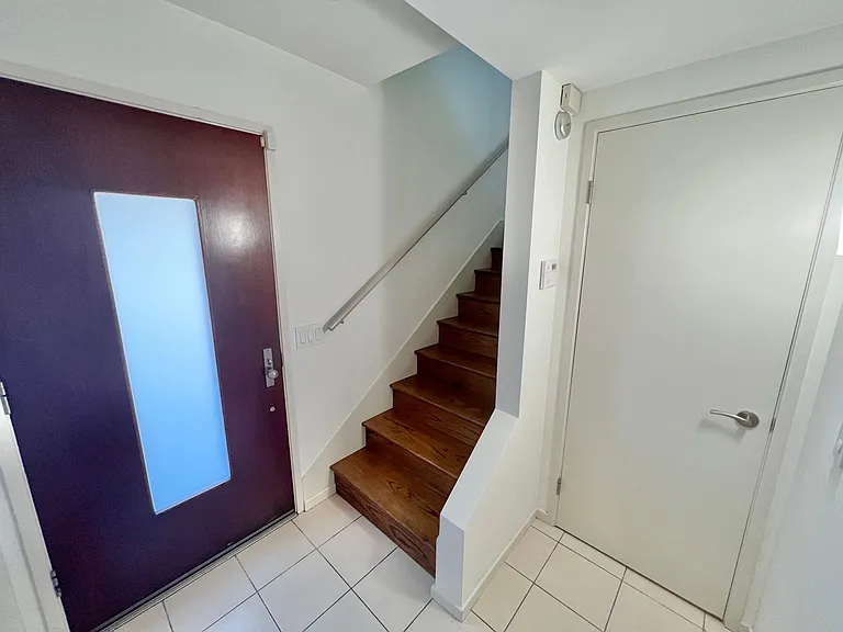 Spacious 3BR Bluff Heights Home | Gated Yard, Garage & Modern Upgrades — Photo 9