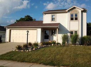 606 Granada Dr, Kendallville, IN