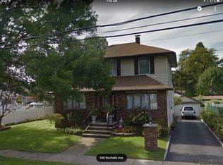 345 Rochelle Ave, Rochelle Park, NJ 07662