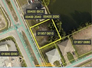 319 Nicholas Pkwy W, Cape Coral, FL 33991
