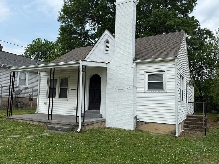 1016 Grace Ave — Photo 17