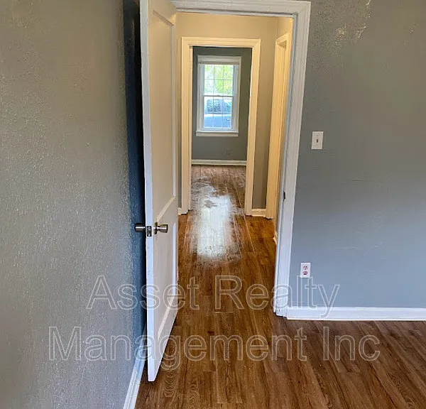 928 Vivian Ave — Photo 14