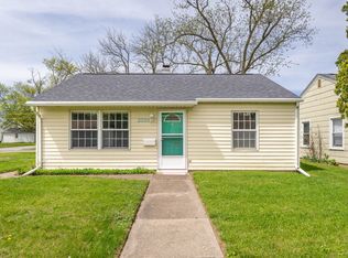 2330 39th St, Rock Island, IL 61201