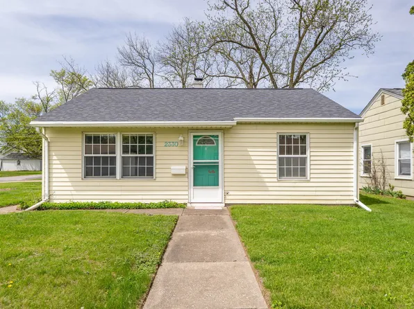 2330 39th St, Rock Island, IL 61201