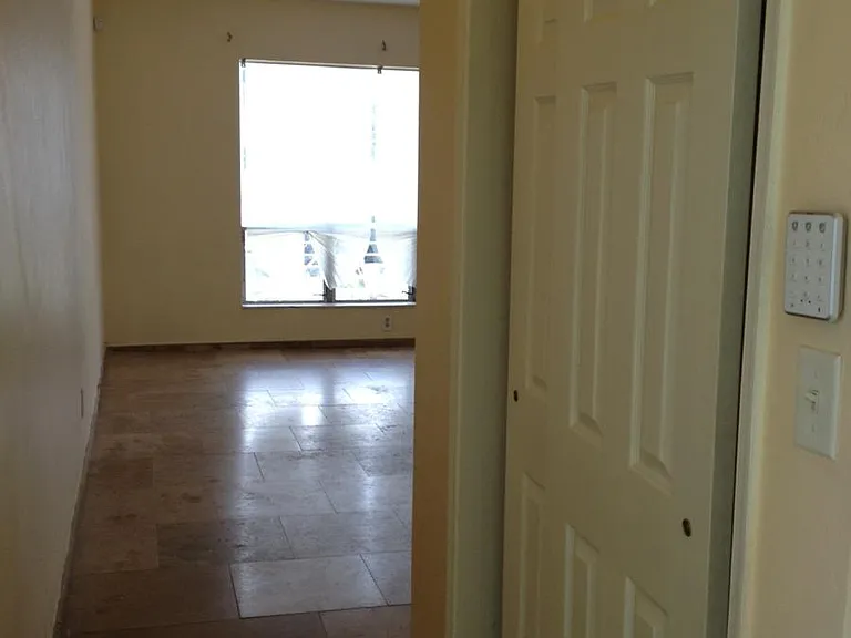 720 Briny Ave — Photo 3