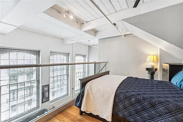 920 Poeyfarre St #303 — Photo 16