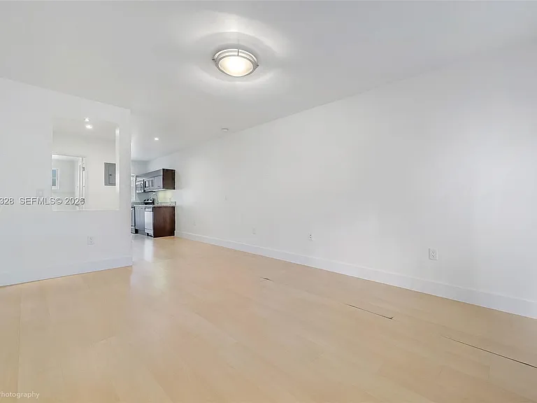 1034 Pennsylvania Ave #104 — Photo 3