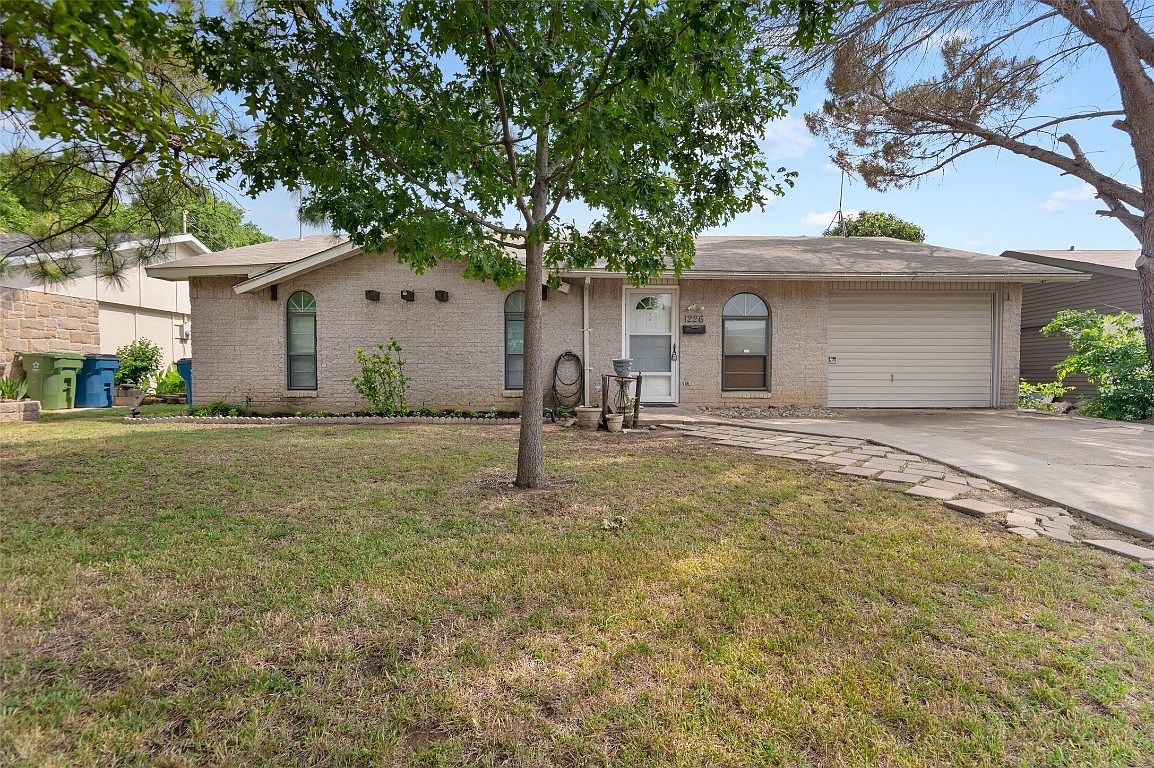 1226 Hillwood Dr, Lewisville, TX 75067 Zillow