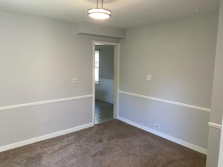 1207 N Eagle St — Photo 9