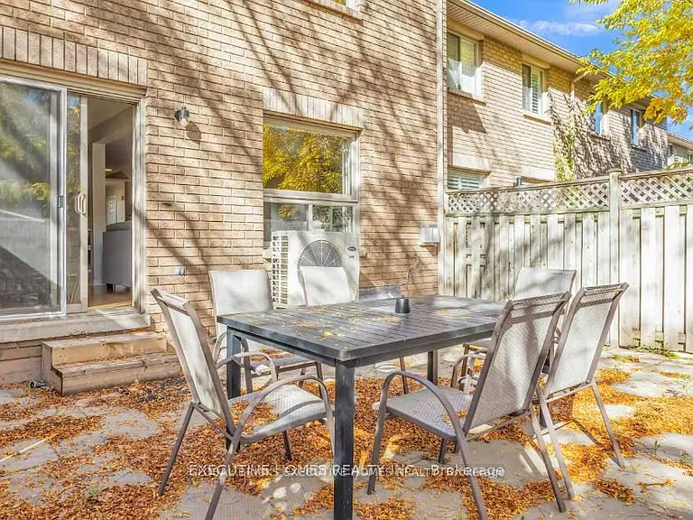 1245 Stephenson Dr #17 — Photo 32