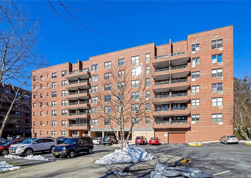 1st image of 60 Barker St APT 626