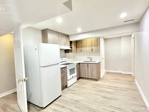 542 Bartleman Ter #2, Milton, ON L9T 9A2