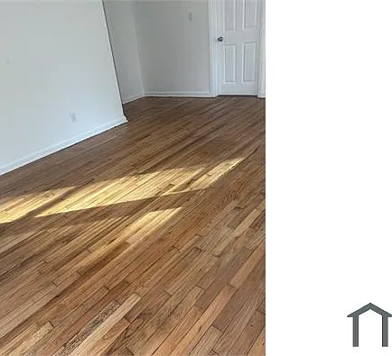 2300 Carey Dr SE — Photo 5