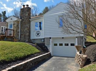 34 Prospect St, Cuba, NY 14727