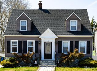 15 Pulaski Ave S, Sayreville, NJ