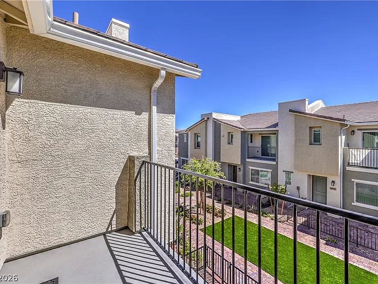 6816 Citron Mist Ct — Photo 23