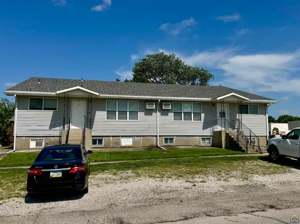 524 Neosho St, Burlington, KS 66839