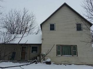 307 W Maple St, Stanley, WI 54768