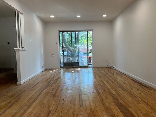 1st image of 945 E 83rd St Floor 2