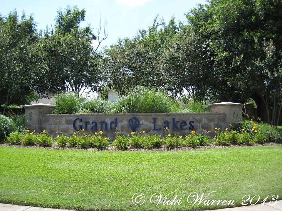 1st image of 20818 Cottage Cove Ln