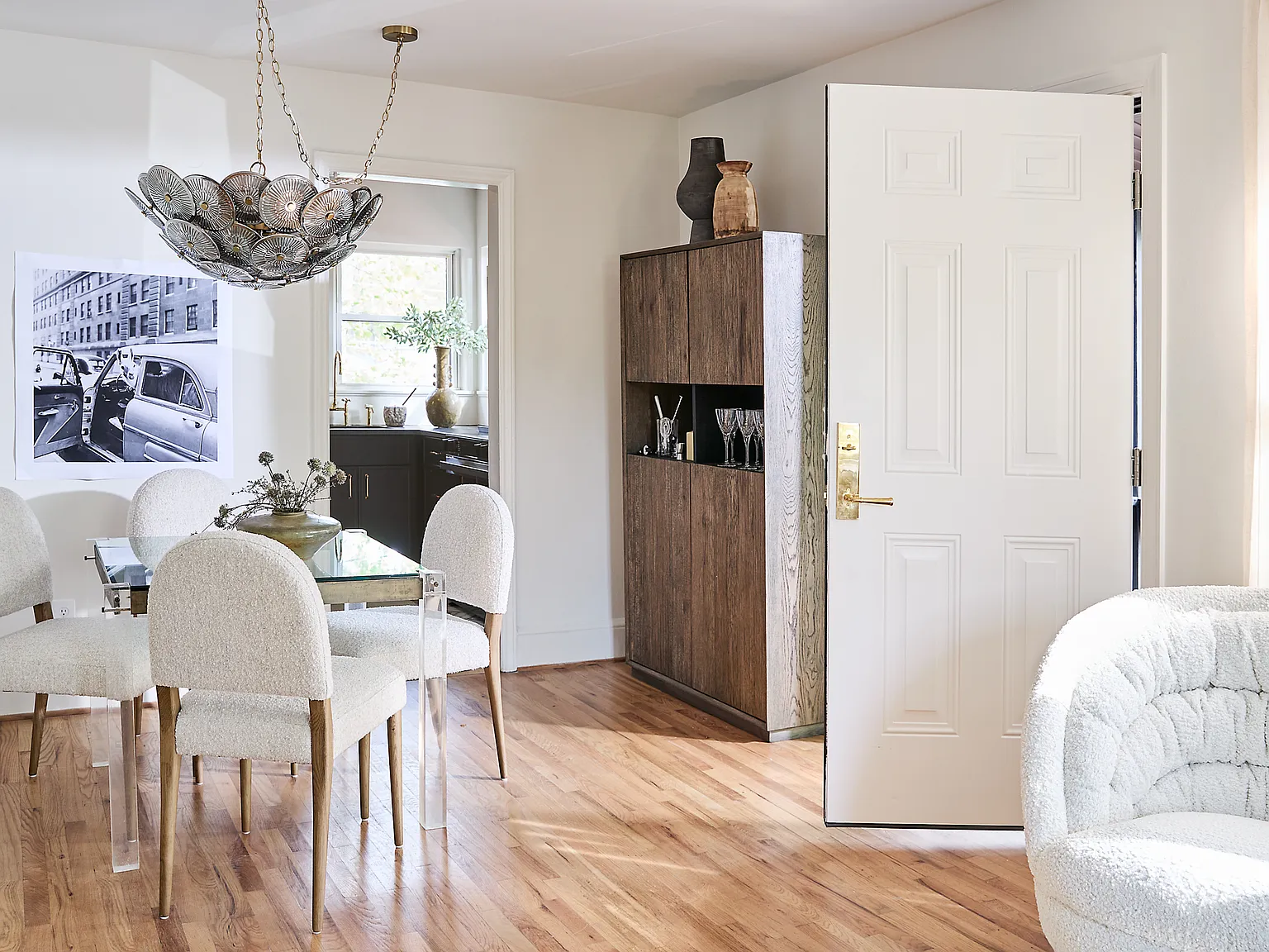 1 bed, 783 sqft, $3,500 — Photo 3