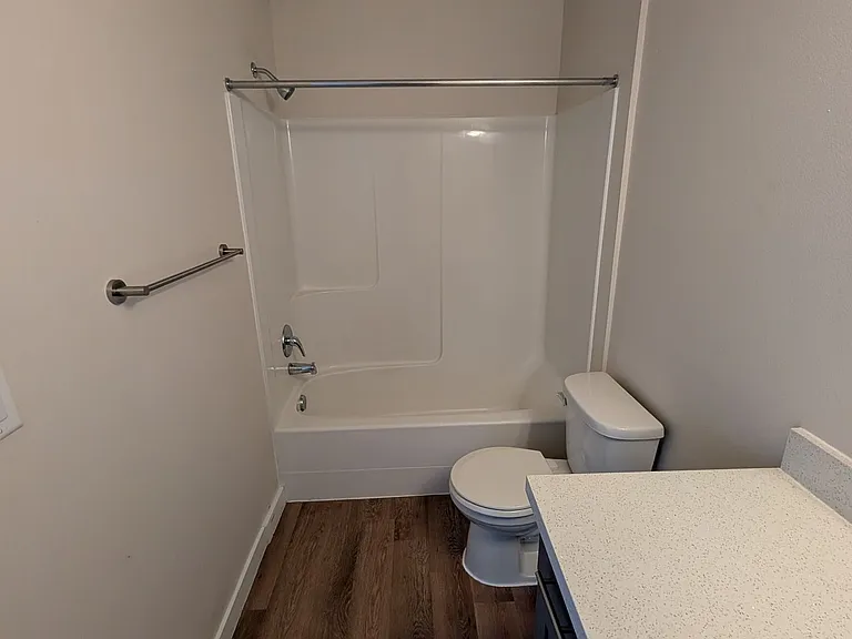 3715 McKinley Ave — Photo 9