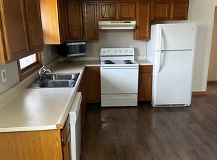 708 Jeanes Dr #A, Saint Joseph, IL
