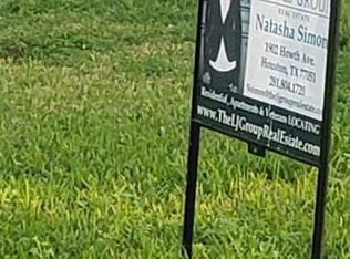 4010 Lumber Ln, Houston, TX 77016