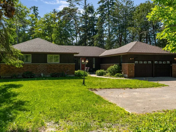 3964 Grove Pl, Innisfil, ON L9S 2S7