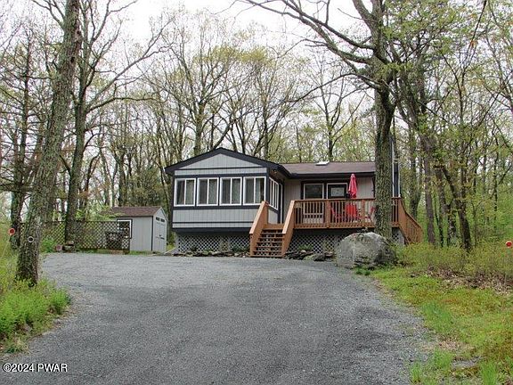 2nd image of 114 Gaskin Dr