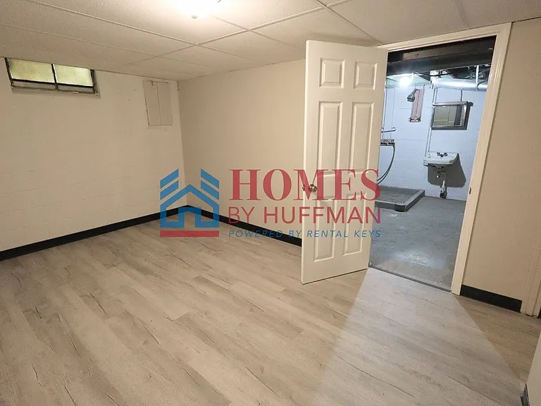 1150 E Olmstead Ave — Photo 19
