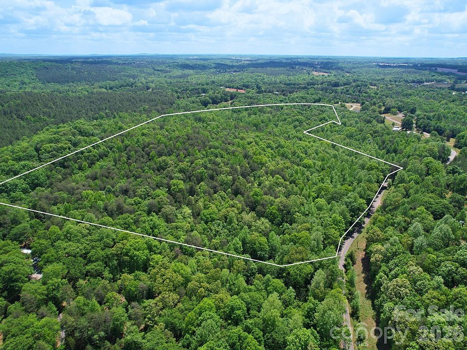 1st image of Beachwood Rd