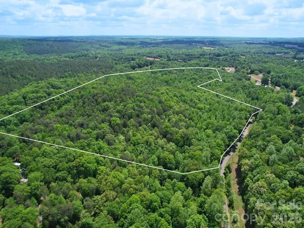 Beechwood Rd, Mooresboro, NC 28114
