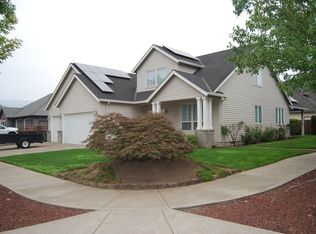 2700 Holiday Ln, Newberg, OR 97132