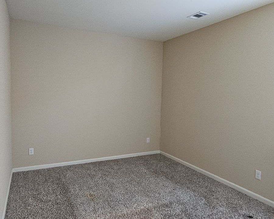 1st image of 336 Lowery Oaks Trl