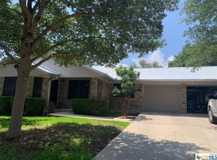 1063 Camellia Ln, New Braunfels, TX 78130