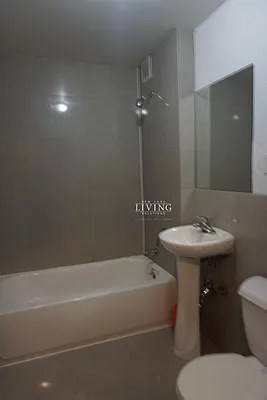 Rented by NY Living Solutions | media 6