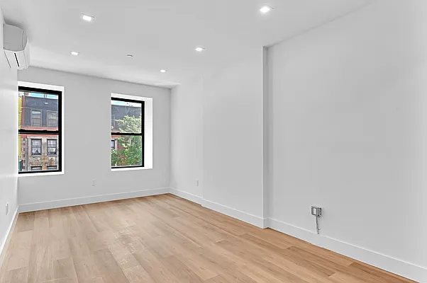 Rented by Mishkan Group | media 12