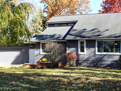 5650 Hillsboro Rd, Davisburg, MI, 48350
