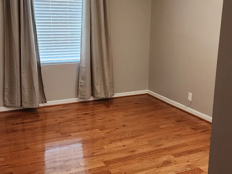 1207 Meadow View Rd — Photo 13