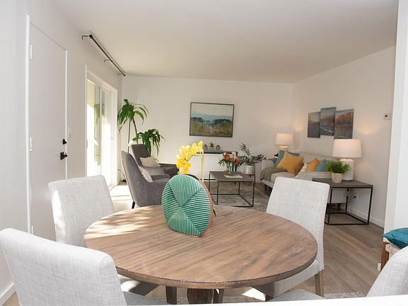 2nd image of 1139 Village Dr APT 4