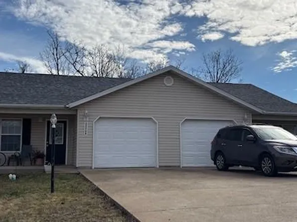 22570 Hollow Oak Ln #A & B, Saint Robert, MO 65584