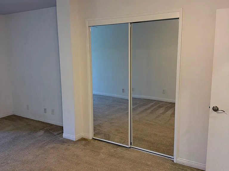 891 Rosewood Ave — Photo 21